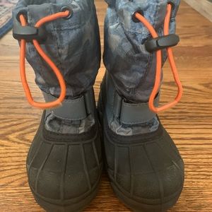 Columbia kids powderbug boots